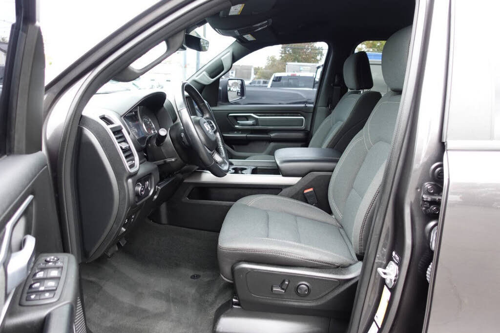 Used 2022 RAM 1500 Big Horn AWD/4WD image 17