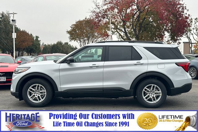 New 2026 Ford Explorer Active image 7