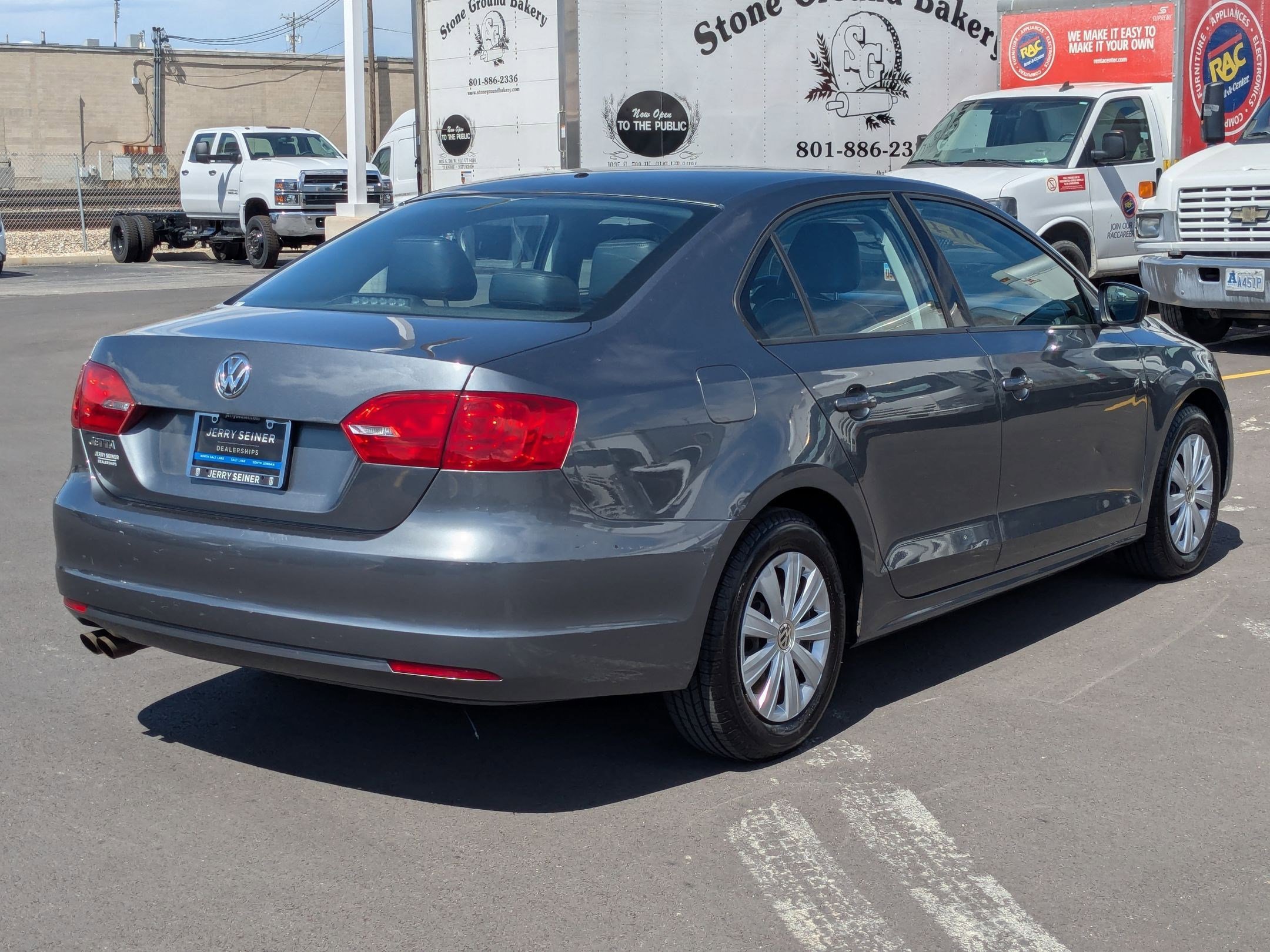 Used 2014 Volkswagen Jetta S image 5