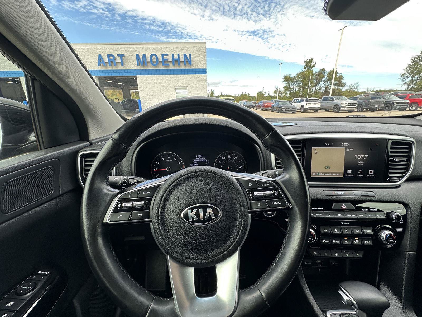Used 2021 Kia Sportage EX w/ EX Technology Package FWD image 25
