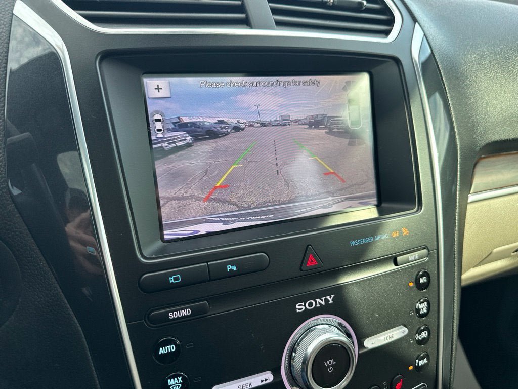 Certified 2019 Ford Explorer Limited w/ Class III Trailer Tow Package AWD/4WD image 22