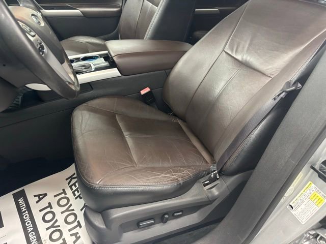 Used 2014 Ford Edge Limited w/ Driver Entry Package FWD image 14