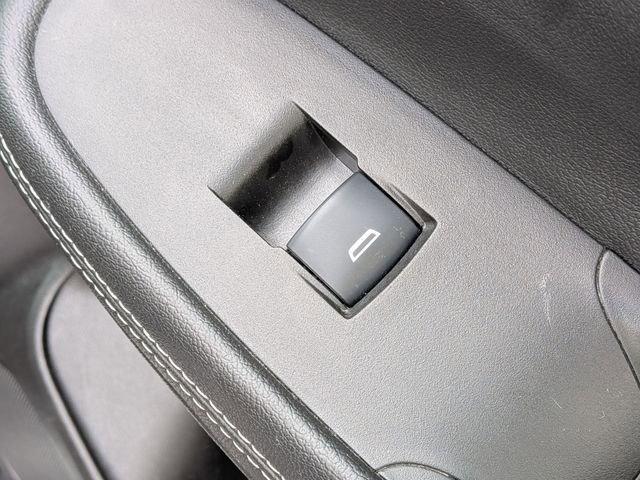 Used 2022 Buick Encore GX Select image 35