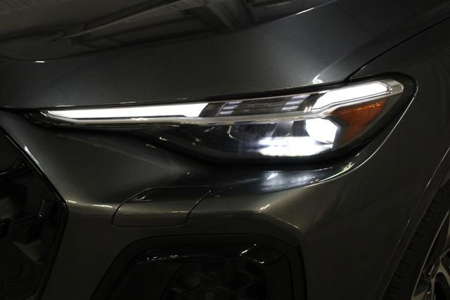 New 2025 Audi SQ5 Premium Plus AWD/4WD image 33