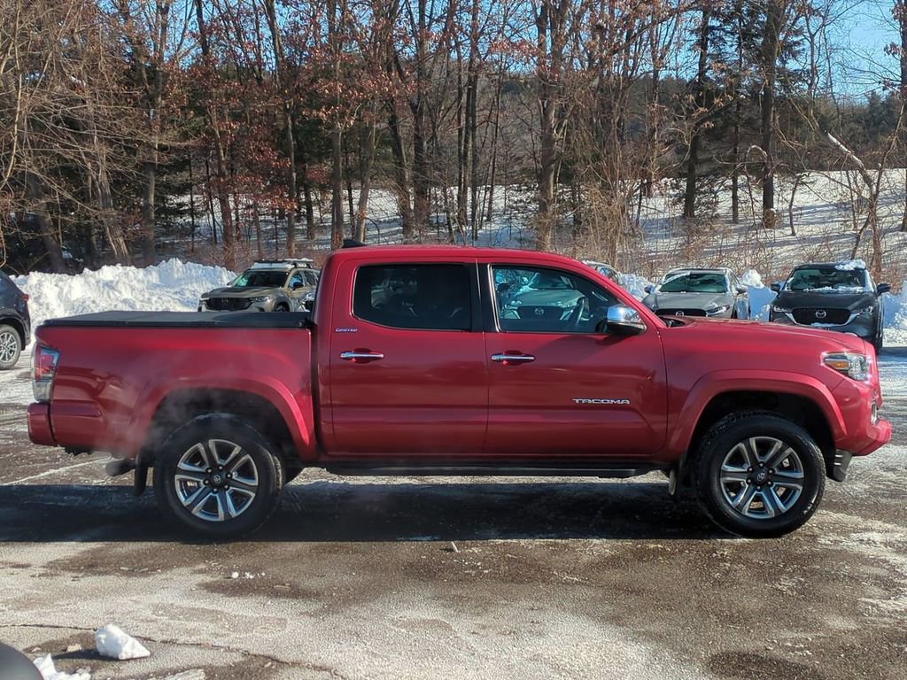 Used 2019 Toyota Tacoma Limited image 3