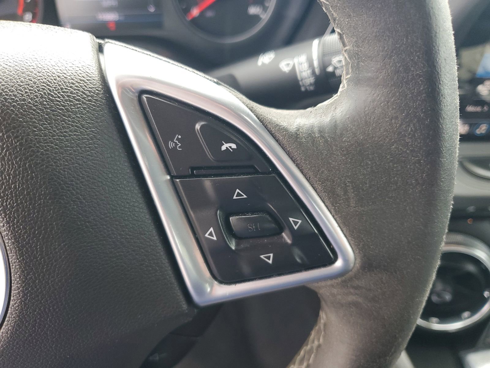 Used 2019 Chevrolet Camaro LT w/ 1LE Track Performance Package RWD image 18