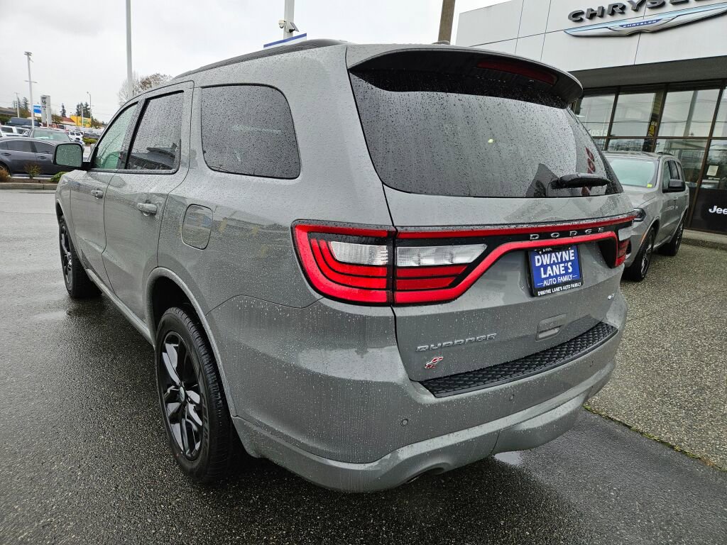 Used 2024 Dodge Durango GT image 3
