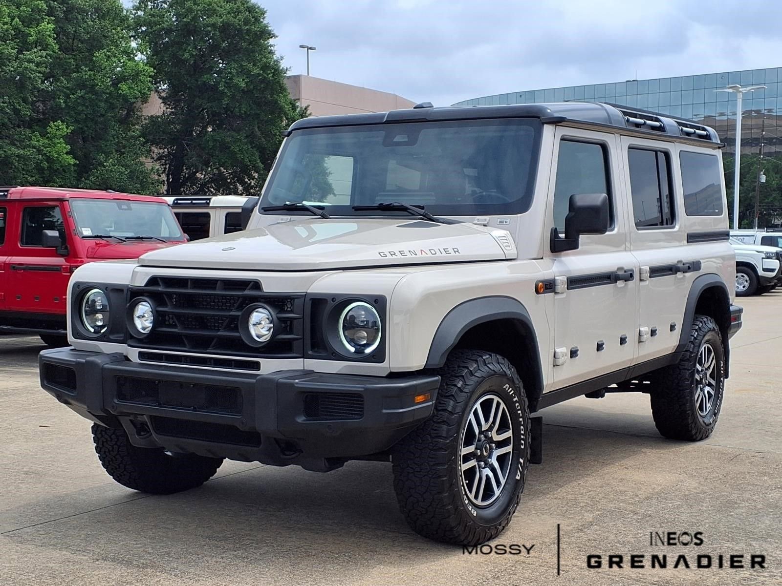 Used 2025 INEOS Grenadier AWD/4WD image 4