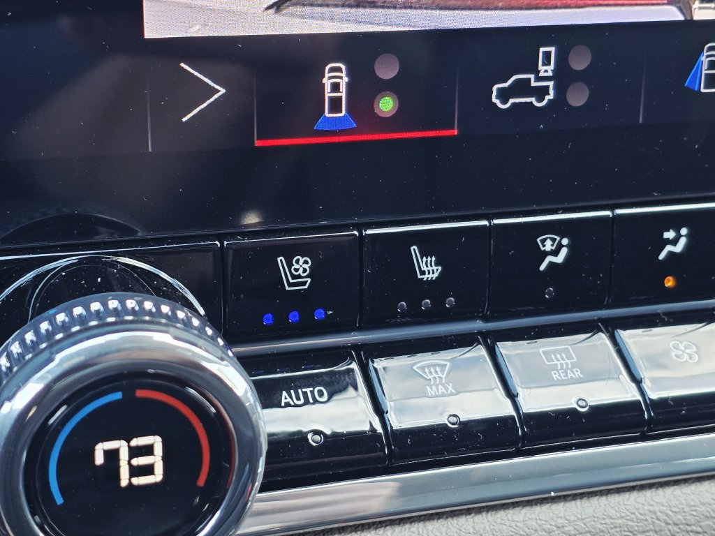 New 2026 GMC Canyon Denali AWD/4WD image 17