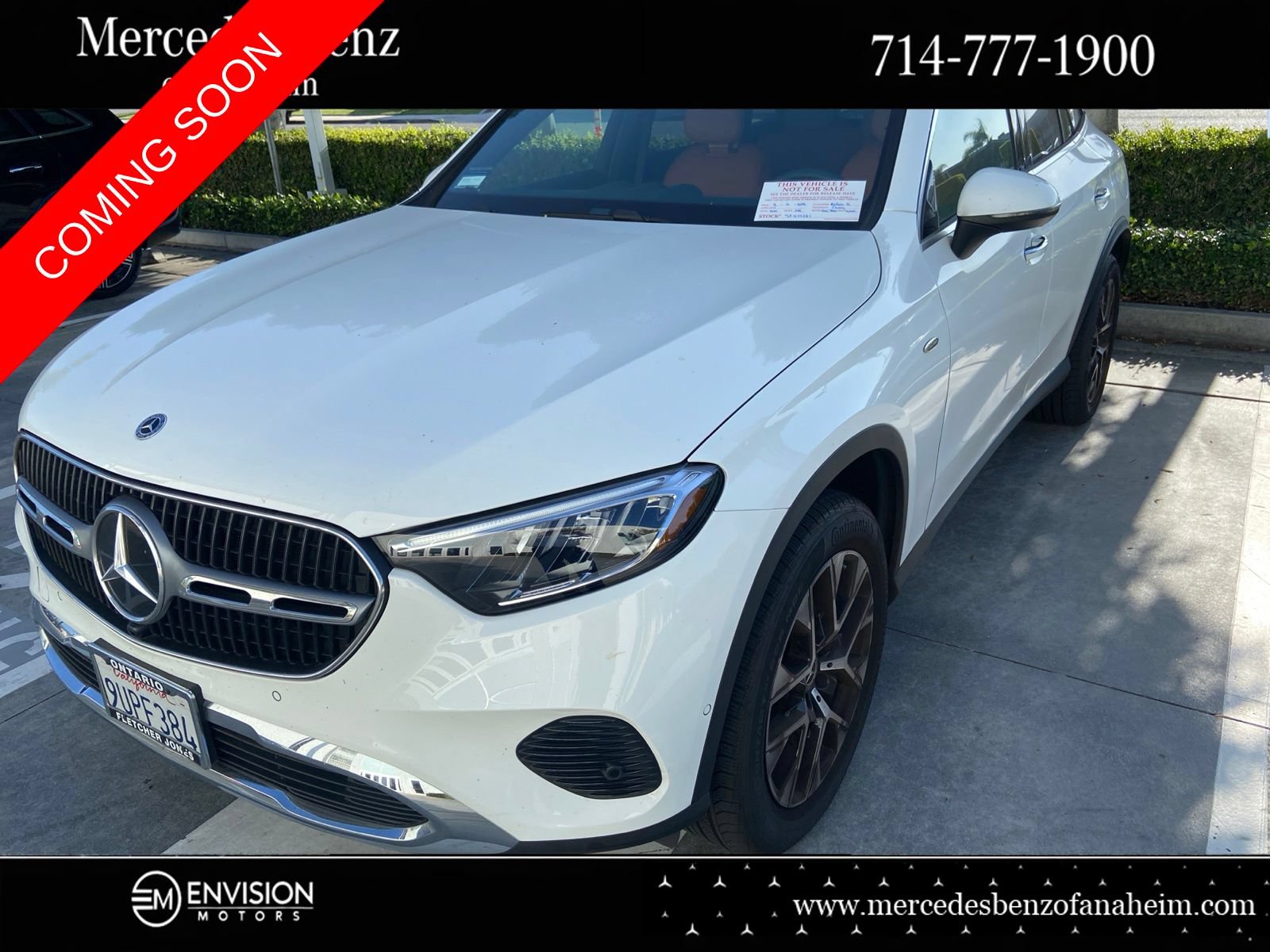 Used 2025 Mercedes-Benz GLC 350e 4MATIC image 1
