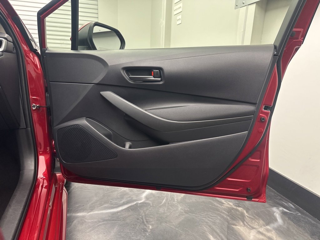 Used 2023 Toyota Corolla LE image 10