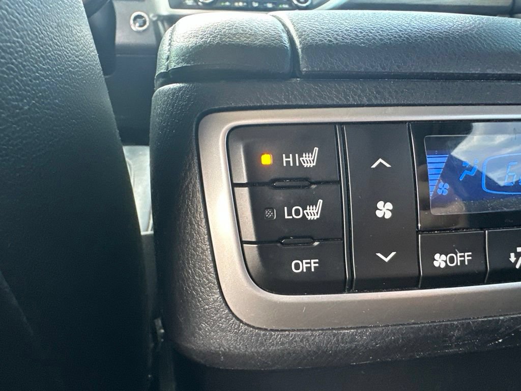 Used 2018 Toyota Highlander Limited Platinum w/ Protection Package #3 AWD/4WD image 16
