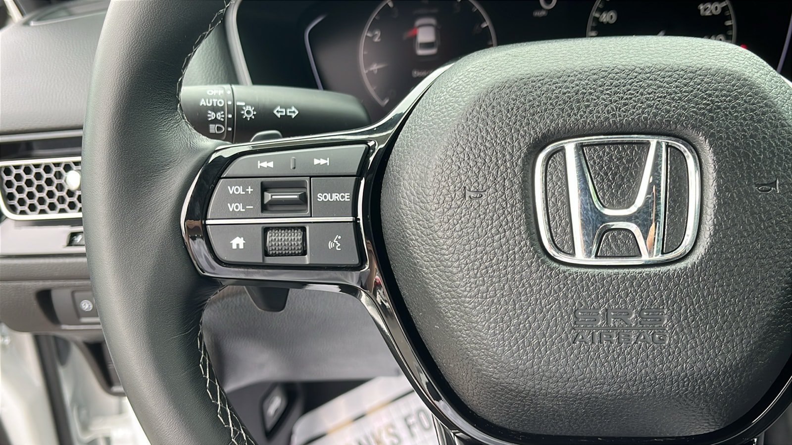 Used 2025 Honda Civic Sport image 12