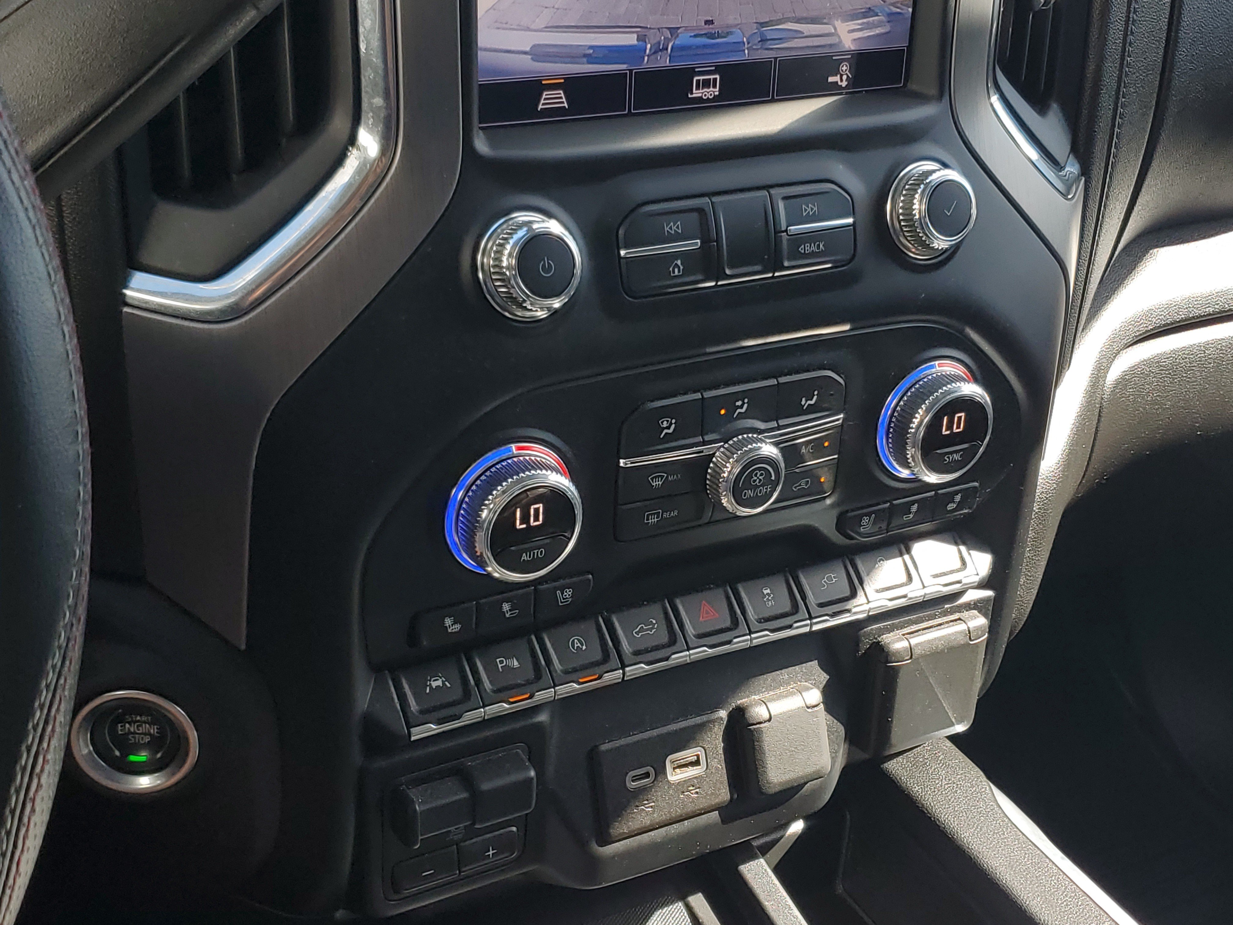 Used 2022 GMC Sierra 1500 Denali w/ Denali Premium Package AWD/4WD image 25
