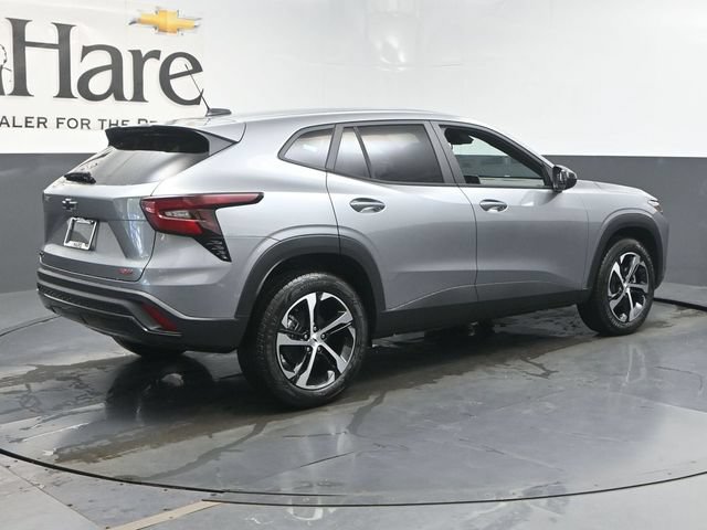 New 2026 Chevrolet Trax RS w/ Sunroof Package FWD image 28