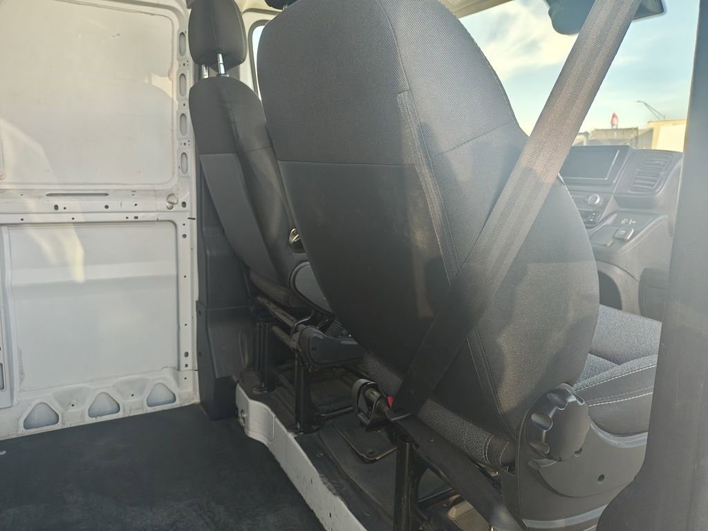 Used 2023 RAM ProMaster 2500 FWD image 4