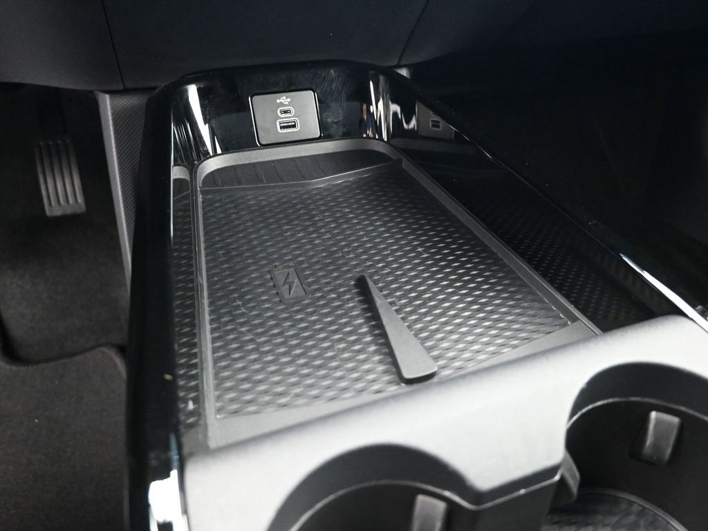 Used 2025 Ford Mustang Mach-E Select w/ Comfort Package Lite image 17