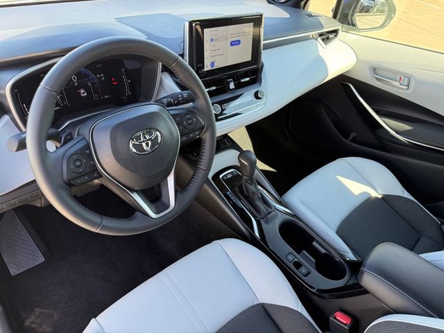 Used 2025 Toyota Corolla XSE image 9