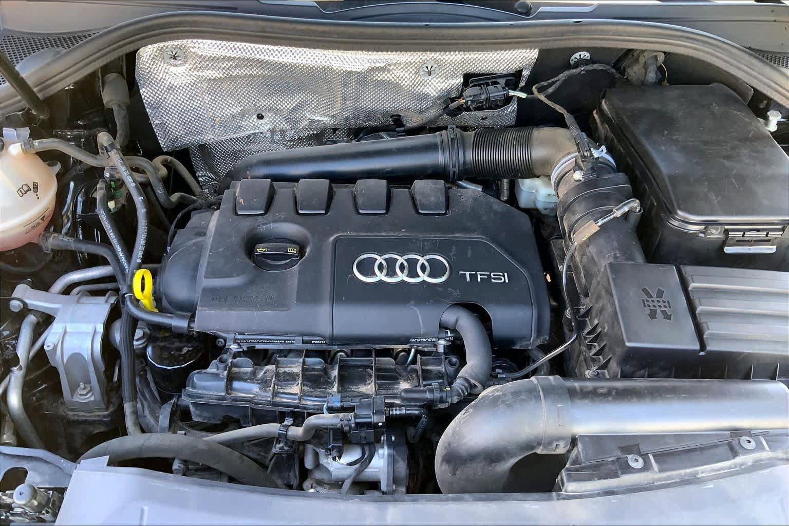 Used 2017 Audi Q3 2.0T Premium AWD/4WD image 30