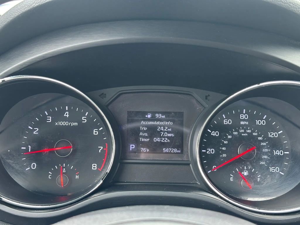 Used 2021 Kia Sedona LX FWD image 17