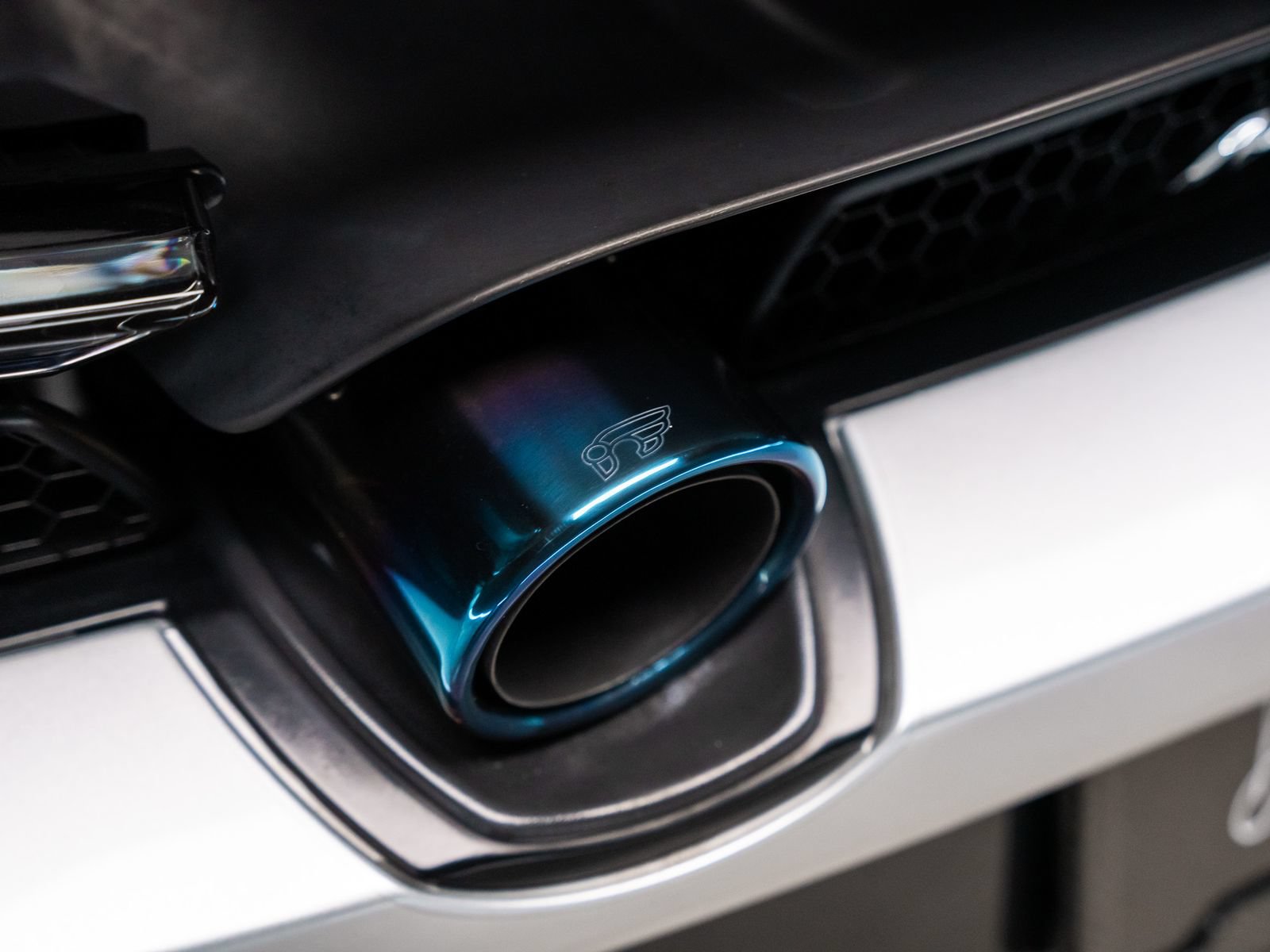 Used 2019 McLaren 720S RWD image 39
