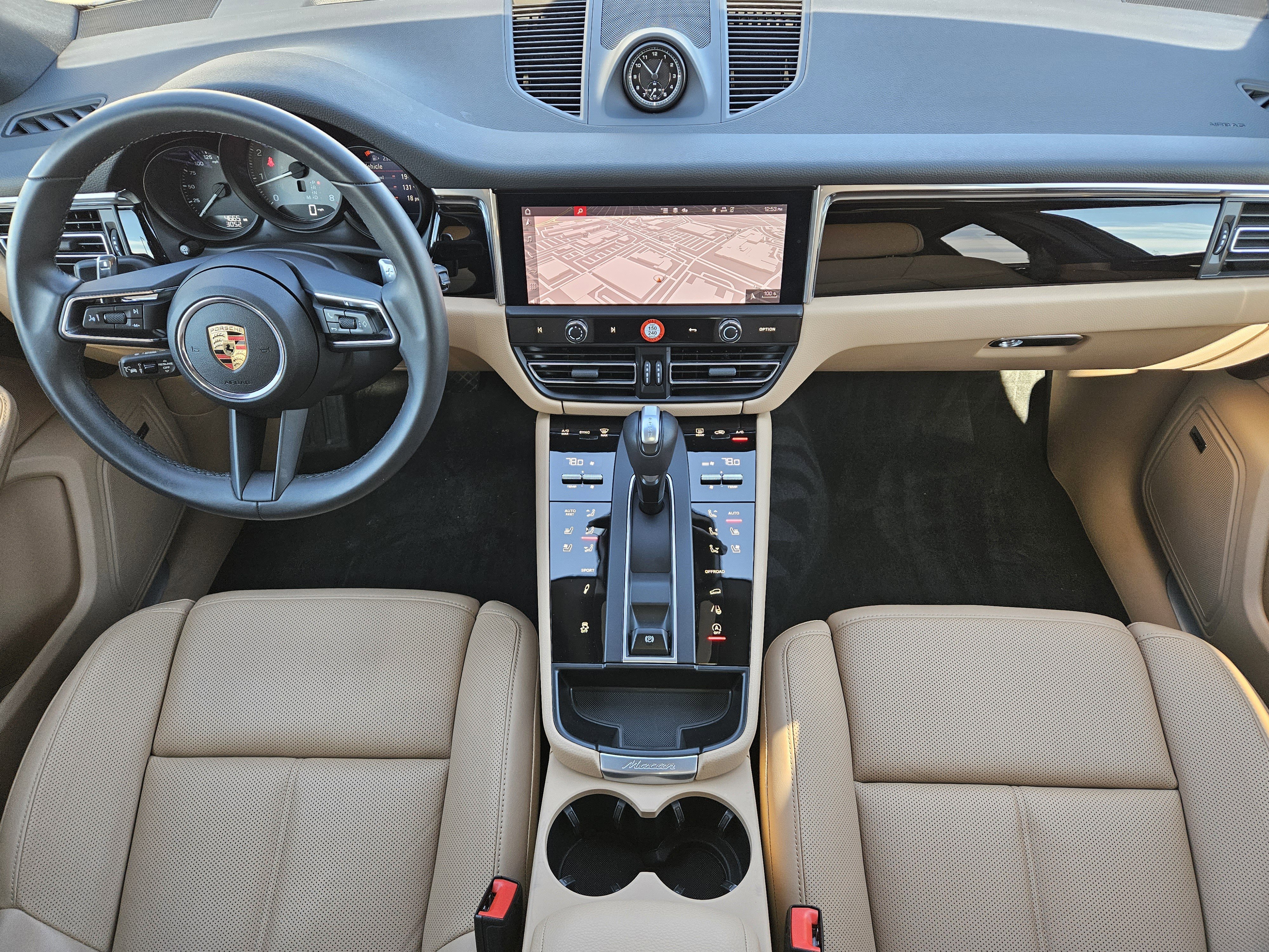 Certified 2025 Porsche Macan S image 24