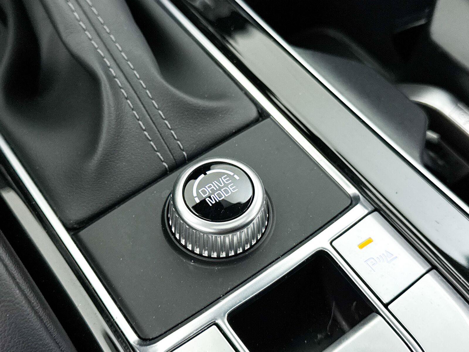 Used 2024 Kia Telluride EX FWD image 10