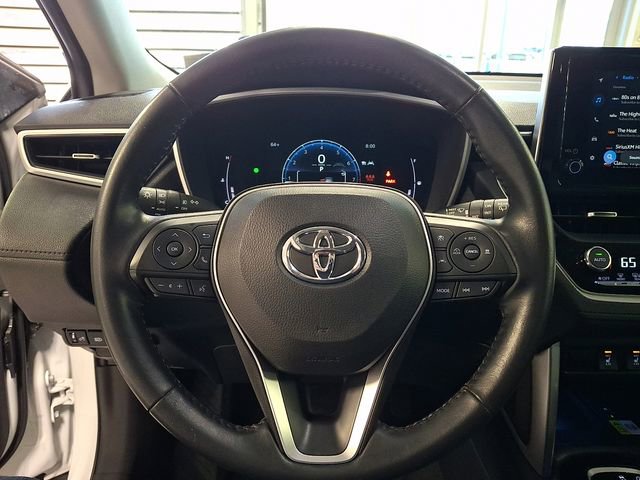 Used 2023 Toyota Corolla Cross XLE image 20