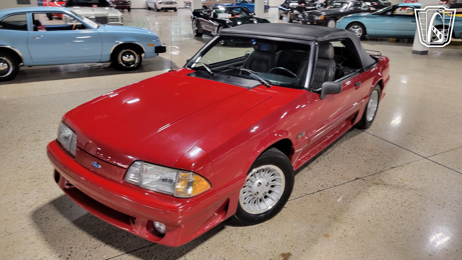 Used 1989 Ford Mustang GT RWD image 2
