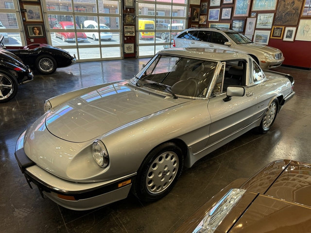 Used 1987 Alfa Romeo Spider Quadrifoglio image 7