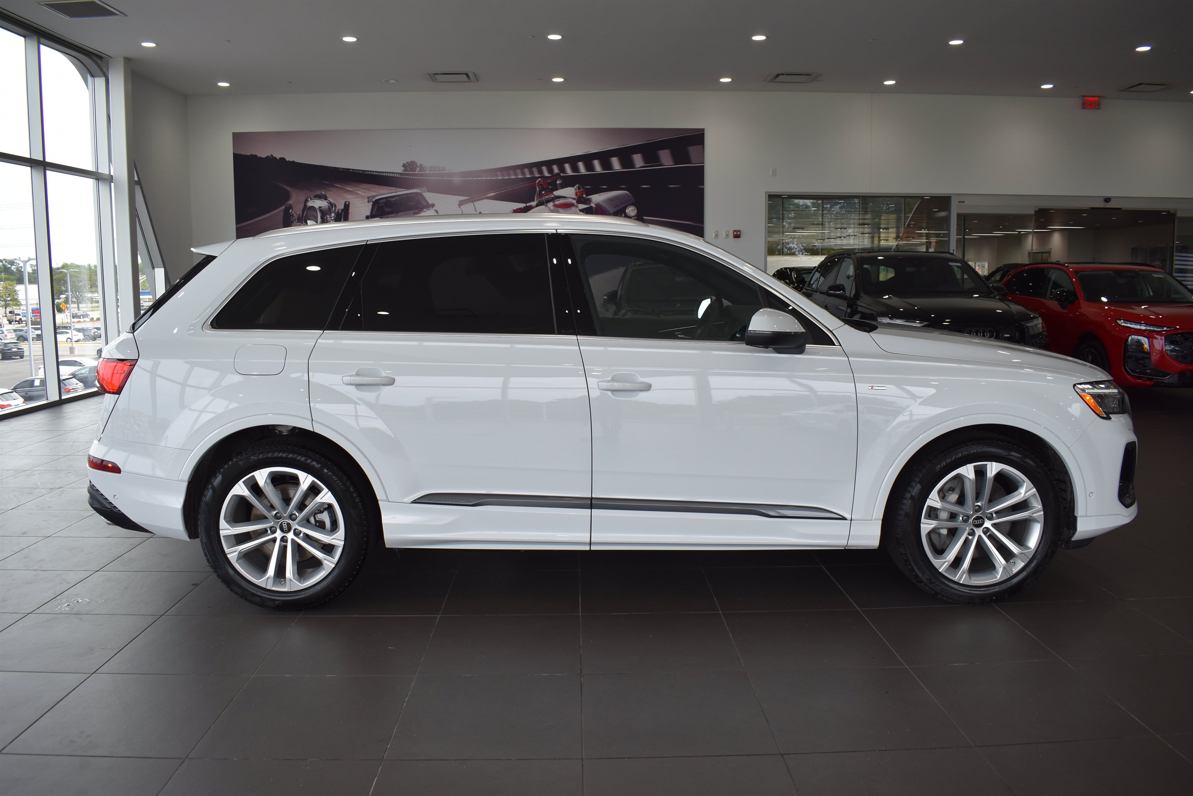 New 2026 Audi Q7 3.0T Prestige AWD/4WD image 8