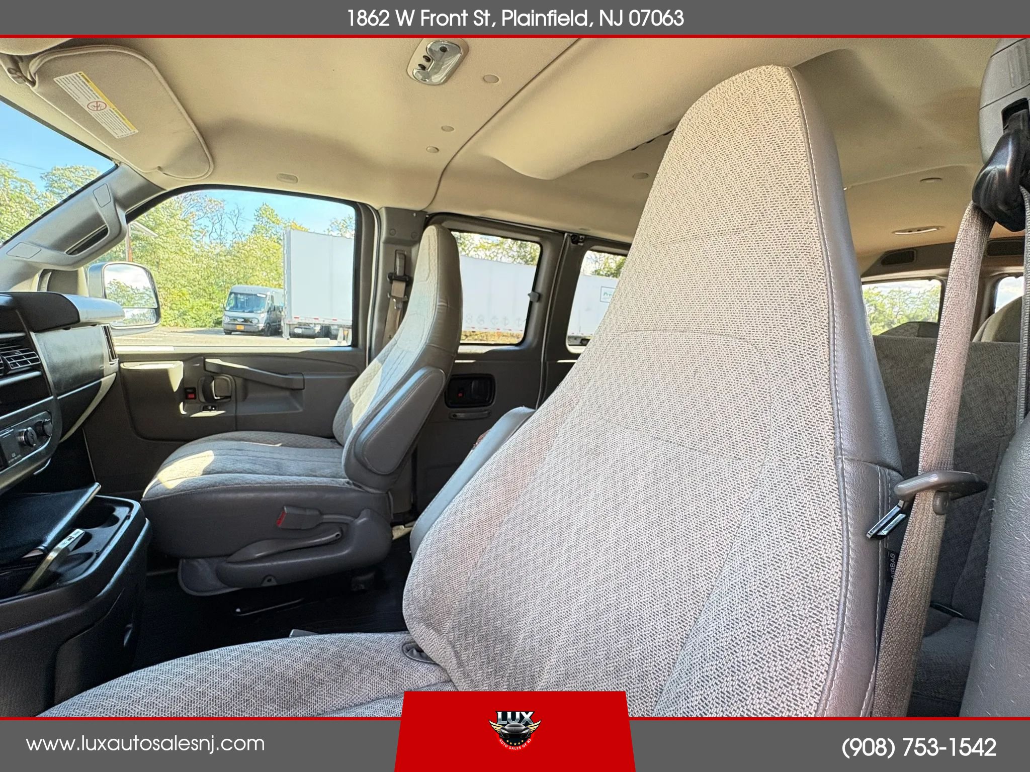 Used 2016 Chevrolet Express 2500 LS RWD image 23