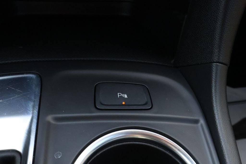 Used 2024 Chevrolet Equinox LT FWD image 26