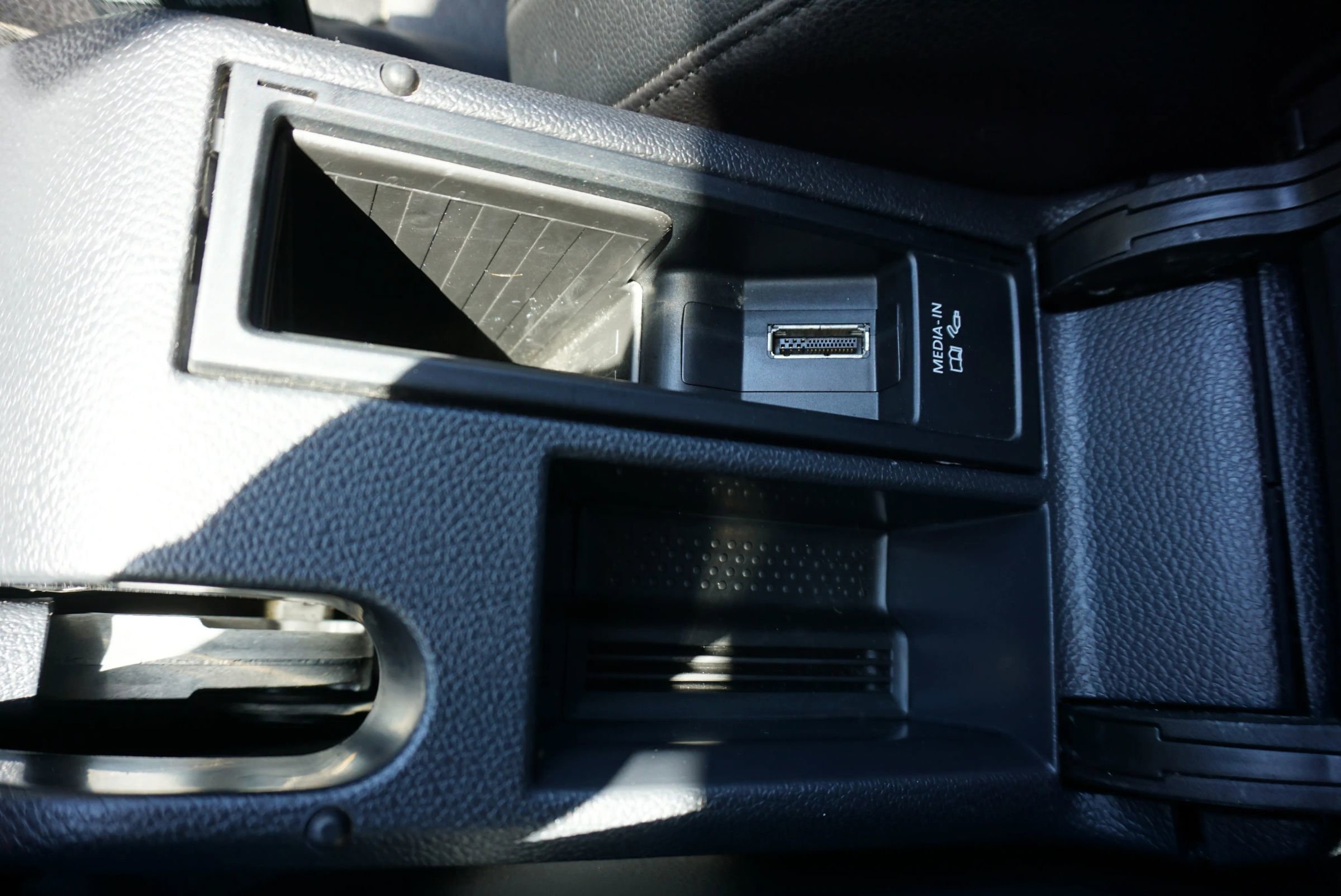 Used 2012 Volkswagen Jetta TDI image 27