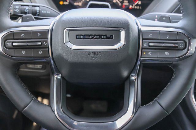 New 2026 GMC Yukon XL Denali w/ Denali Reserve Package image 32