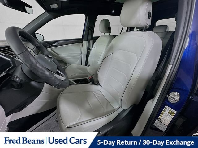 Used 2022 Volkswagen Tiguan SEL R-Line image 24