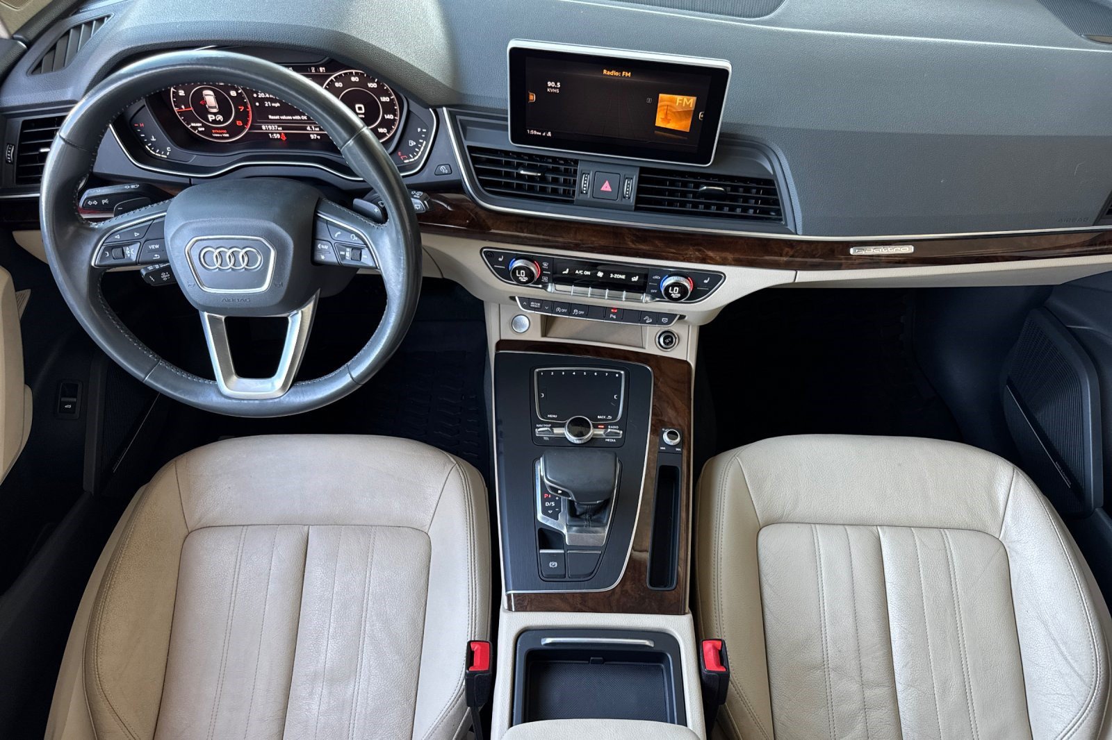 Used 2018 Audi Q5 2.0T Premium Plus w/ Premium Plus Package AWD/4WD image 16