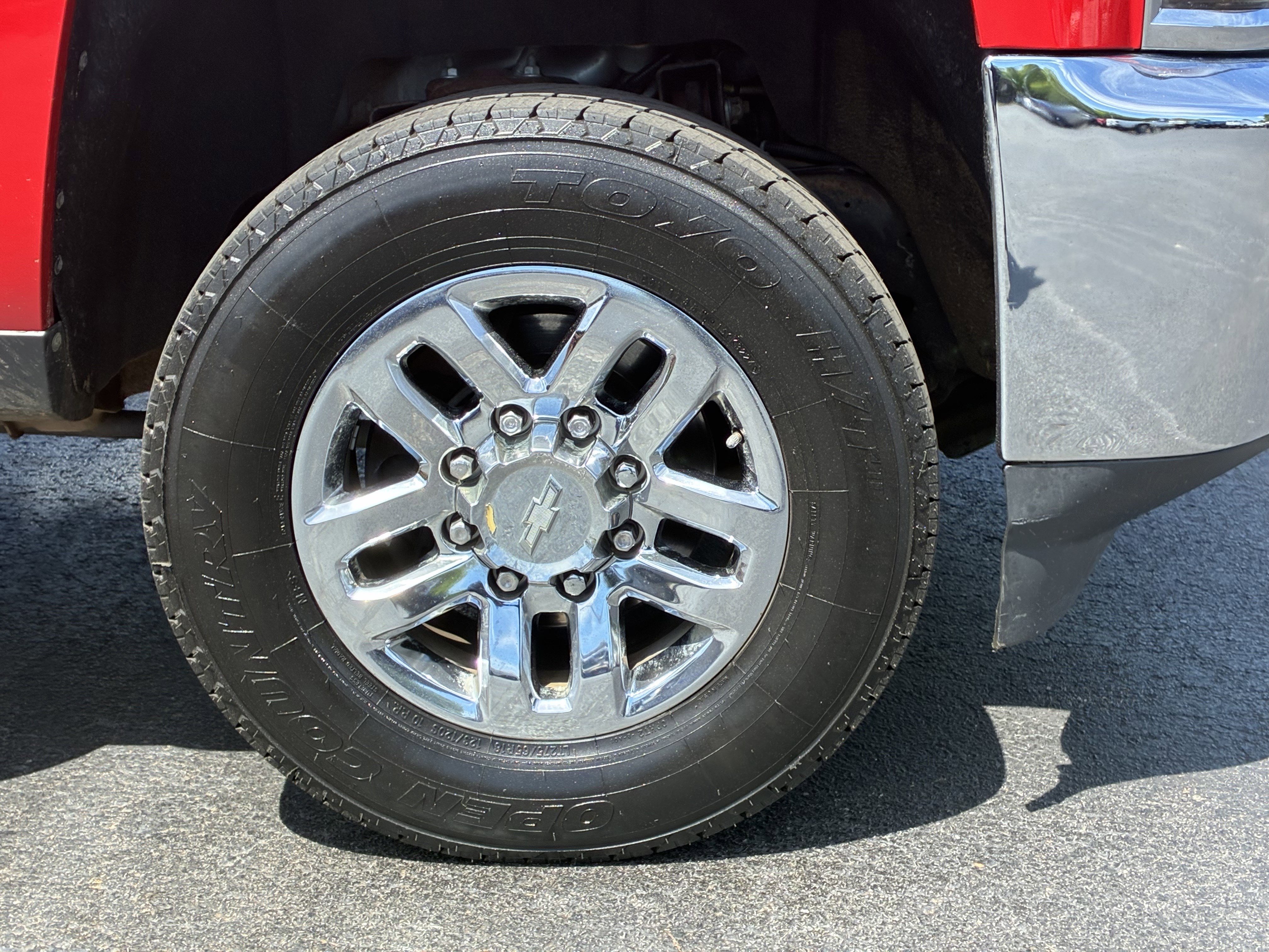 Used 2015 Chevrolet Silverado 2500 LT RWD image 6