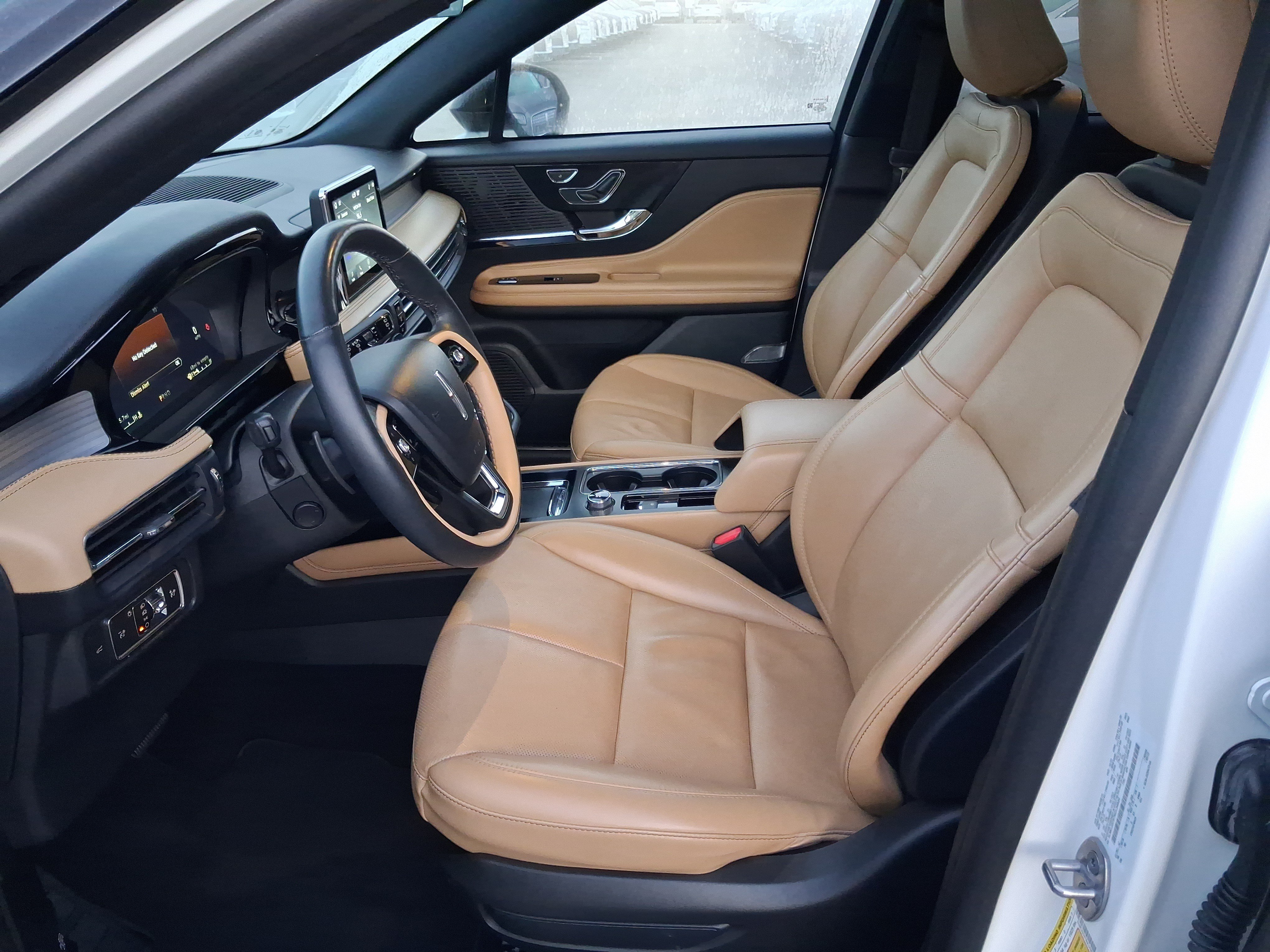 Certified 2022 Lincoln Corsair Reserve w/ Elements Package FWD image 12