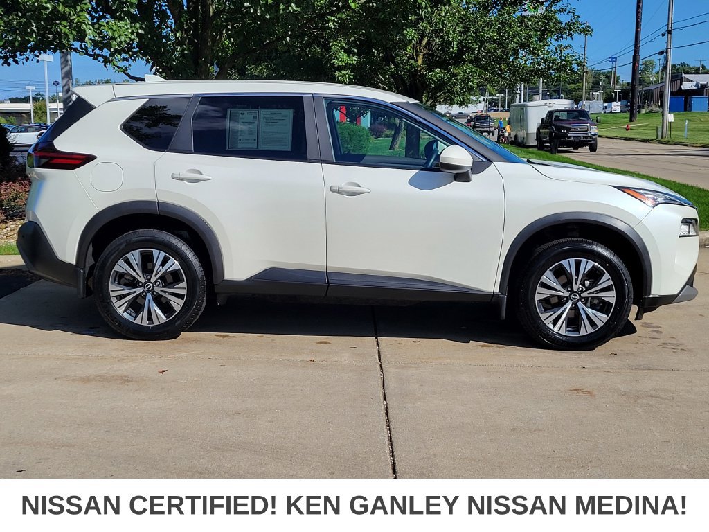Certified 2023 Nissan Rogue SV AWD/4WD image 2
