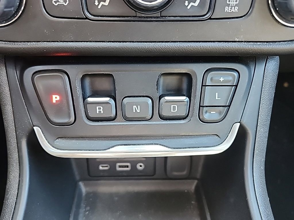 Used 2019 GMC Terrain SLT w/ Preferred Package image 41