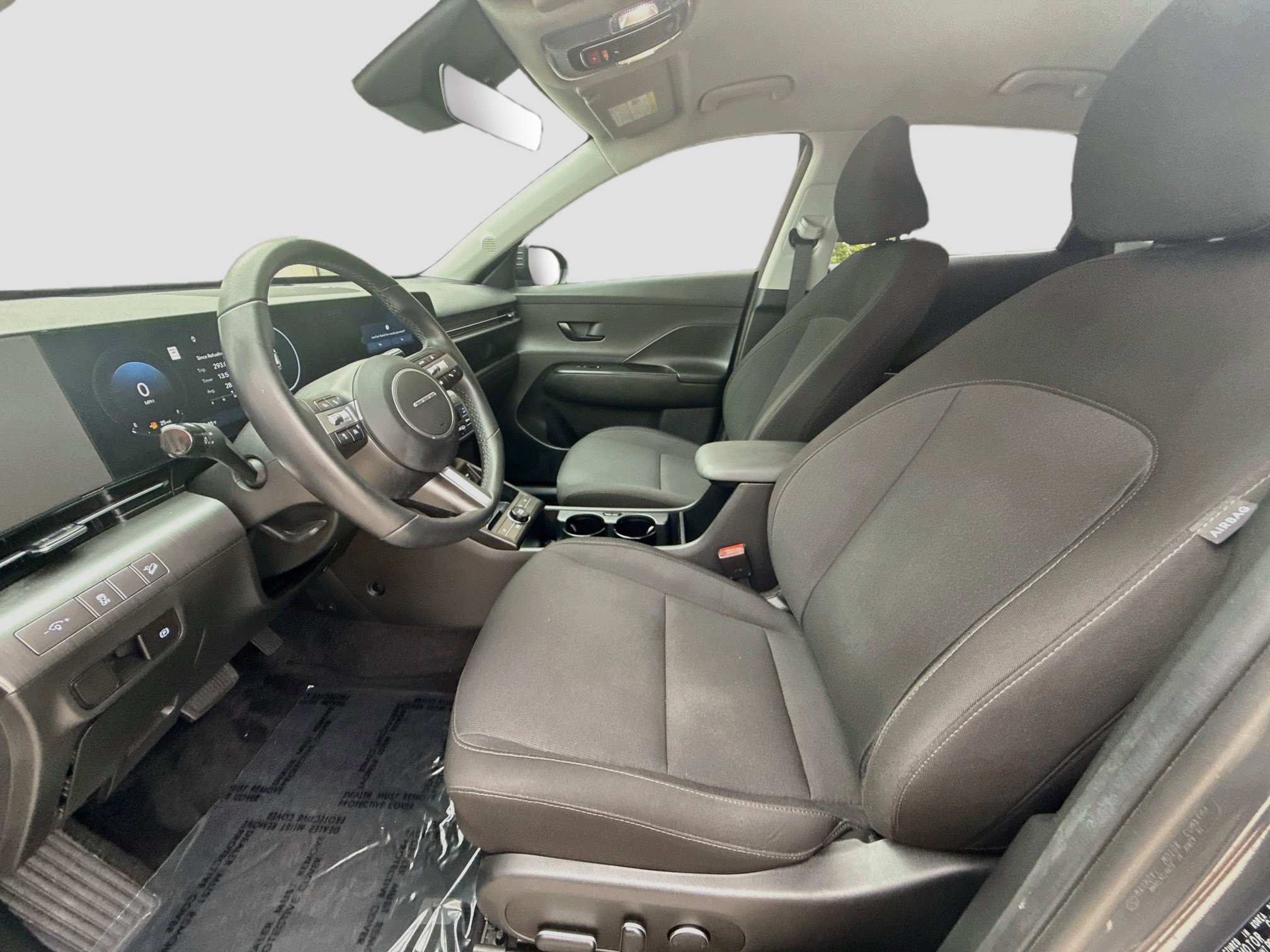 Used 2025 Hyundai Kona SEL FWD image 16