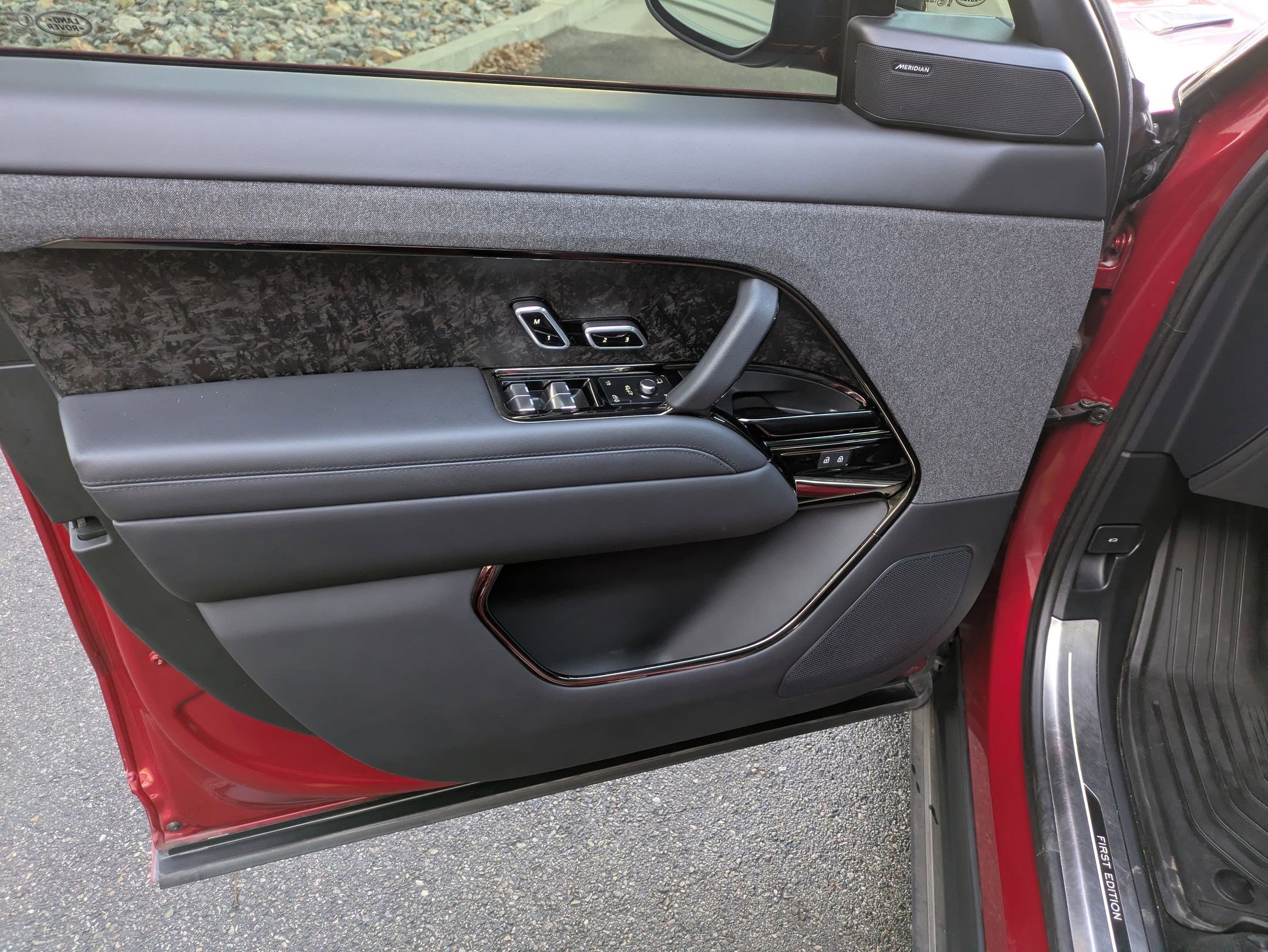 Used 2023 Land Rover Range Rover Sport First Edition image 12