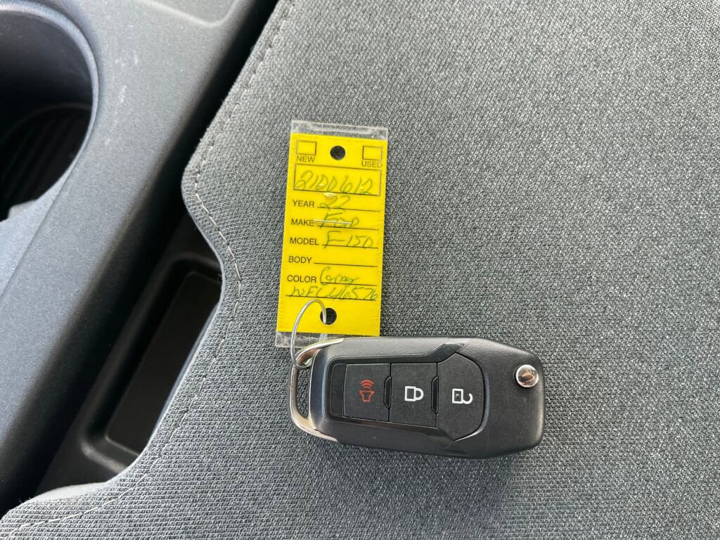 Used 2022 Ford F150 XLT image 4