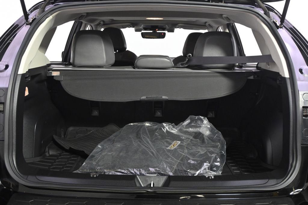 Used 2022 Subaru Crosstrek 2.5i Sport w/ Moonroof Package image 19