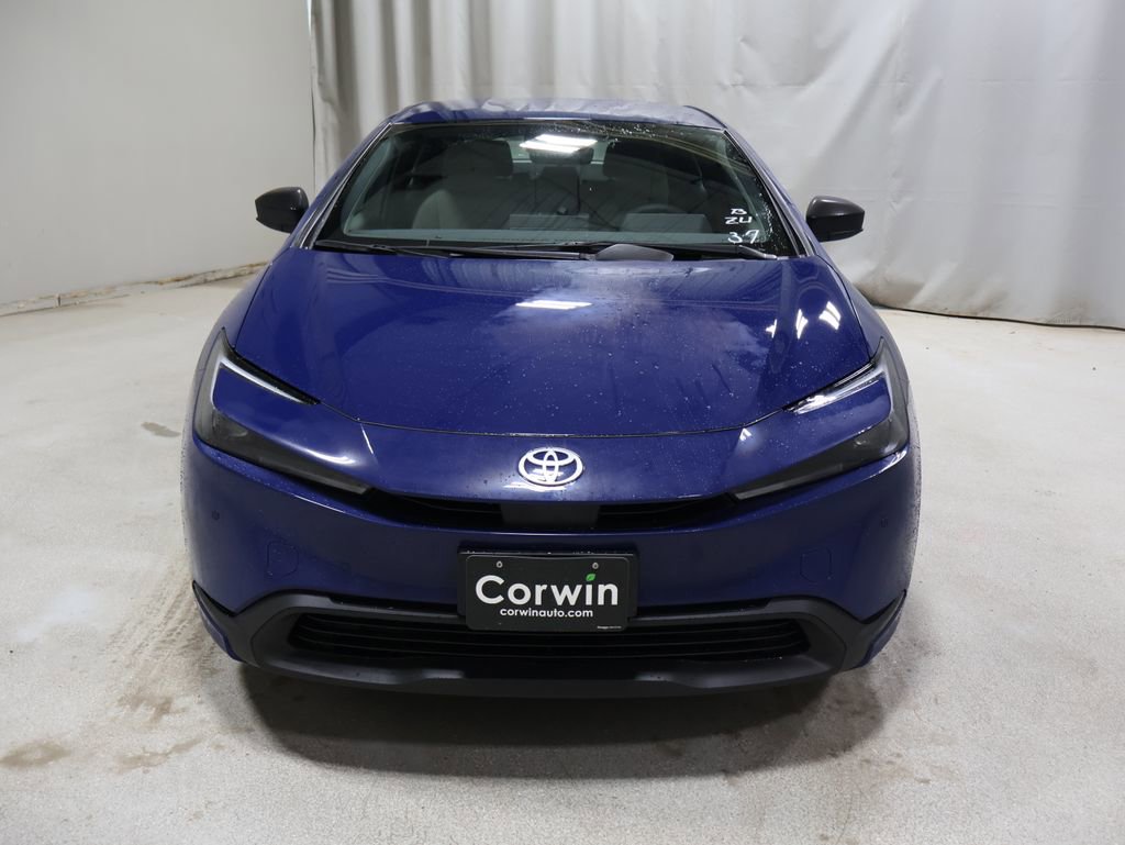 New 2026 Toyota Prius LE image 2