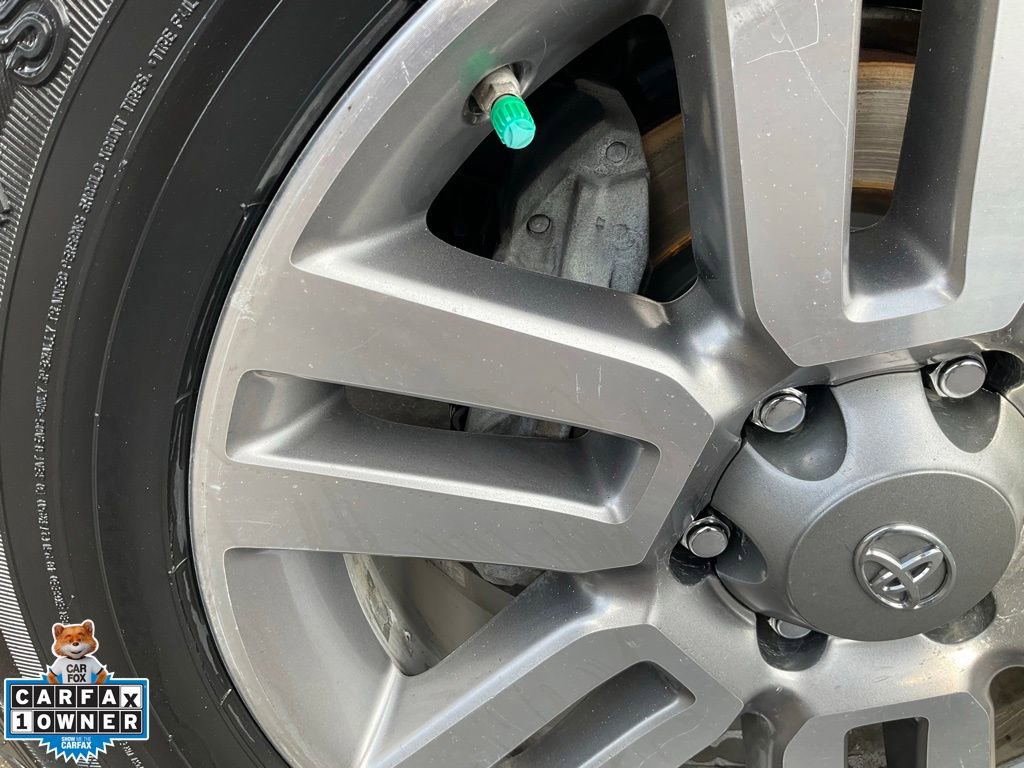 Used 2013 Toyota 4Runner Limited image 77