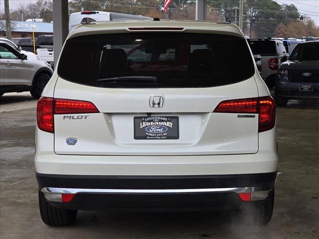 Used 2017 Honda Pilot Touring image 24
