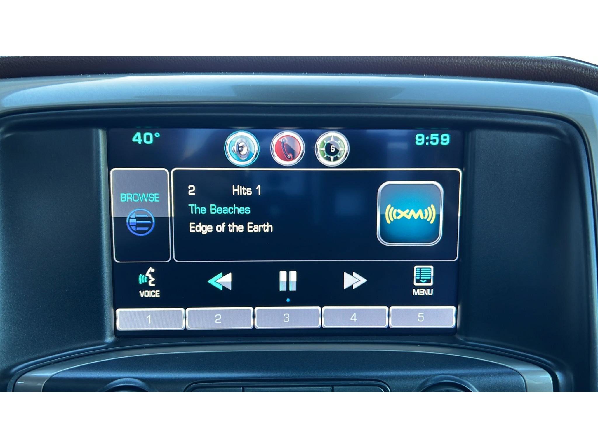 Used 2015 Chevrolet Silverado 1500 High Country w/ High Country Premium Package AWD/4WD image 18