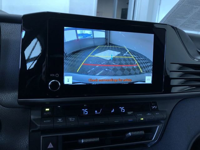 Certified 2025 Toyota Camry LE image 28